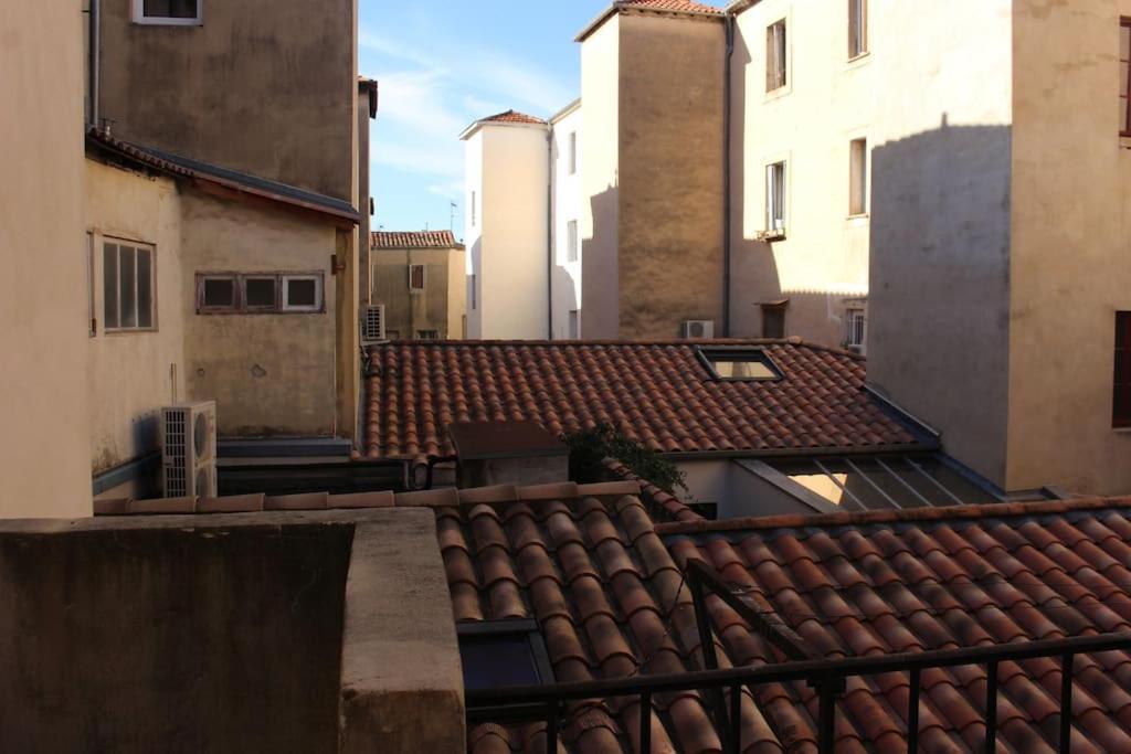 Ferienwohnung Joli Duplex Avec Terrasse Montpellier Exterior foto